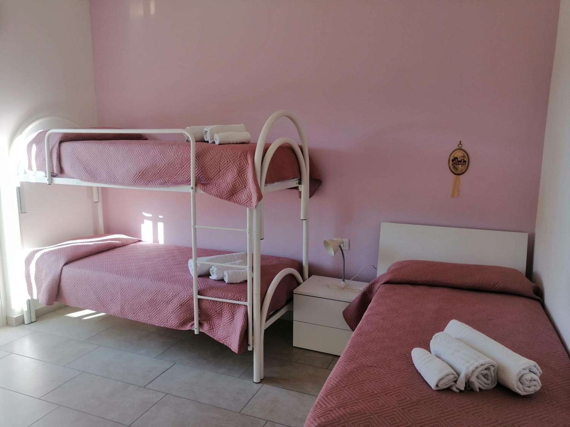 Residence Mare Azzurro Balestrate Eksteriør billede